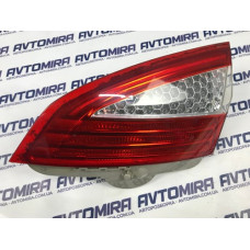 Ліхтар правий внутрішній Ford Mondeo 4 Turnier 2007-2010 7S7113A602B